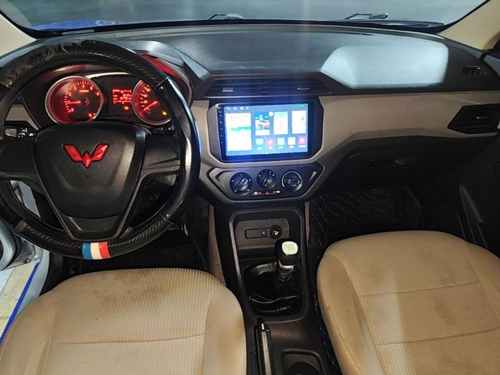 Wuling Hongguang 2021 Facelift 1.5L S Standard LAR photo 5