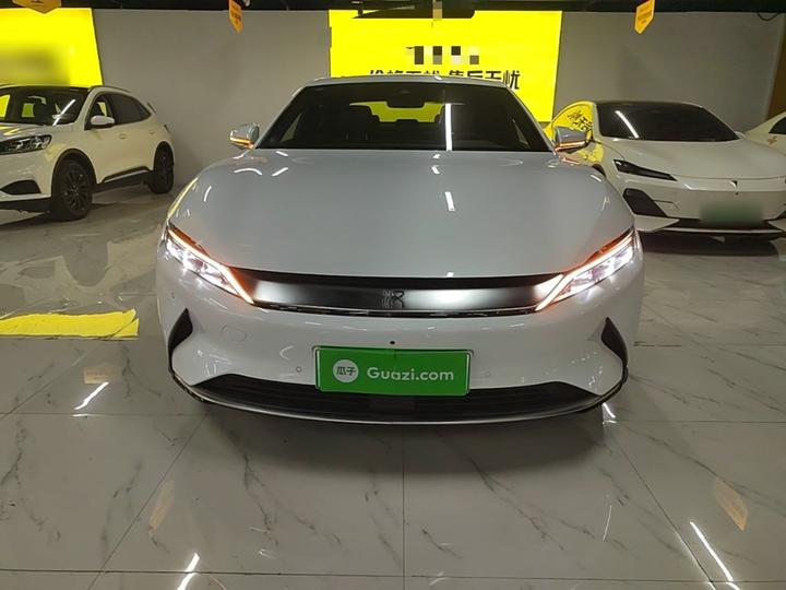 Han 2020 EV Extended Range Luxury photo 2
