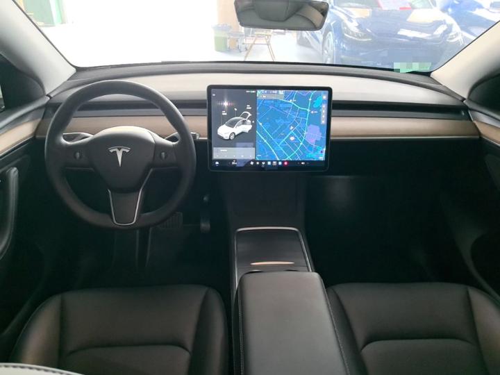 Model Y 2021 Long Range AWD 3D7 photo 5