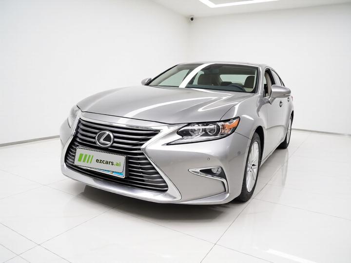 ES 2015 200 Elite