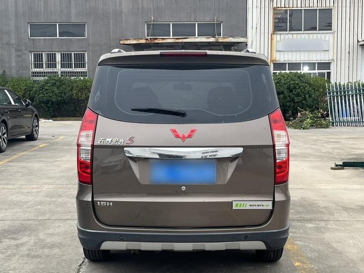 Wuling Hongguang 2014 1.5L S Luxury photo 5