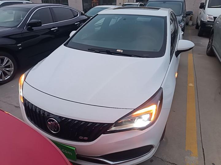 Verano 2016 Hatchback GS 20T DCT Sport photo 2