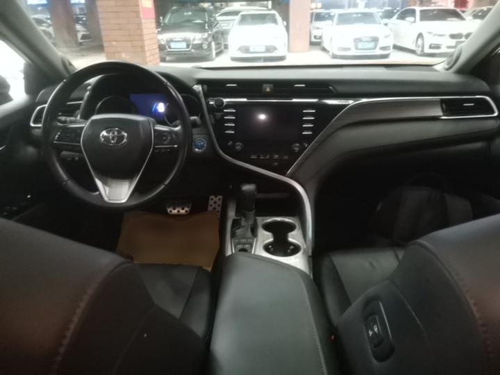 Camry 2018 Hybrid 2.5HG Luxury photo 5