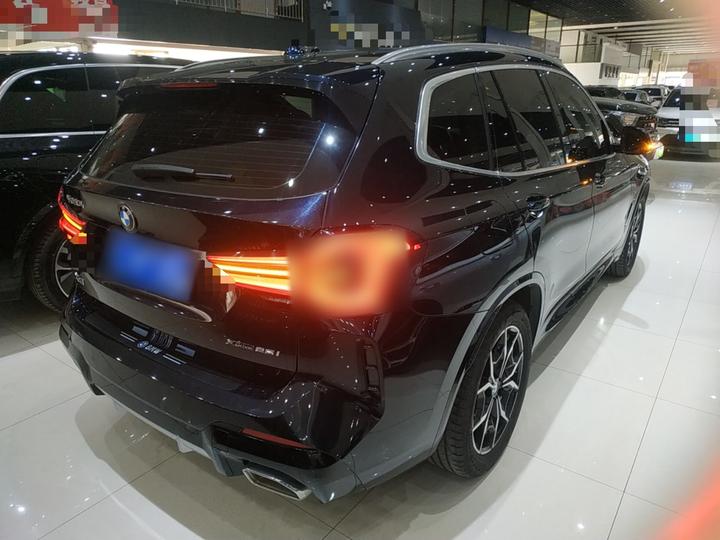 X3 2023 xDrive25i M Sport Package photo 4