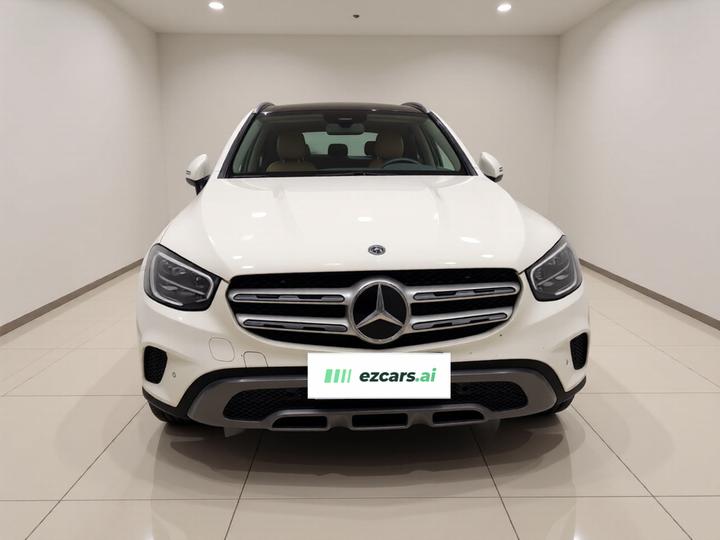 GLC 2020 Facelift GLC 260 L 4MATIC Dynamic photo 2