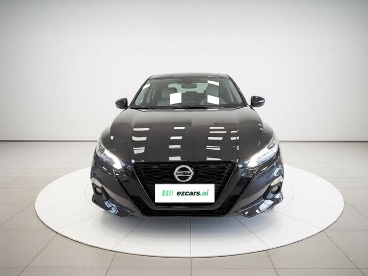 Teana 2019 2.0L XL Upper photo 2