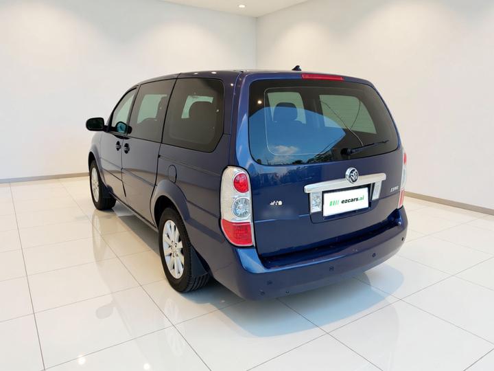 GL8 2014 2.4L Comfort photo 4