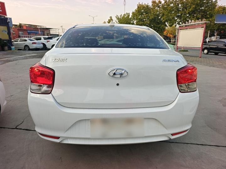 Verna 2017 1.4L MT Refresh Edition China VI photo 5