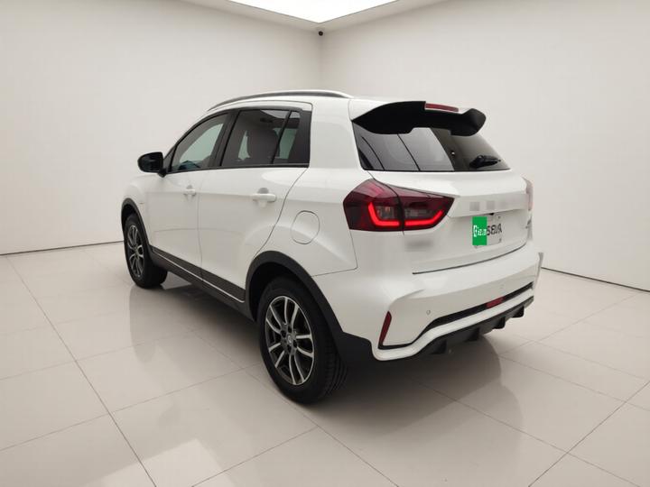 Vision X3 2021 PRO 1.5L CVT Premium photo 4