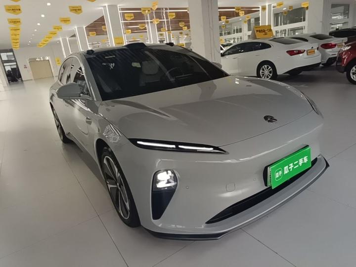 ET5T 2024 75kWh Touring photo 3