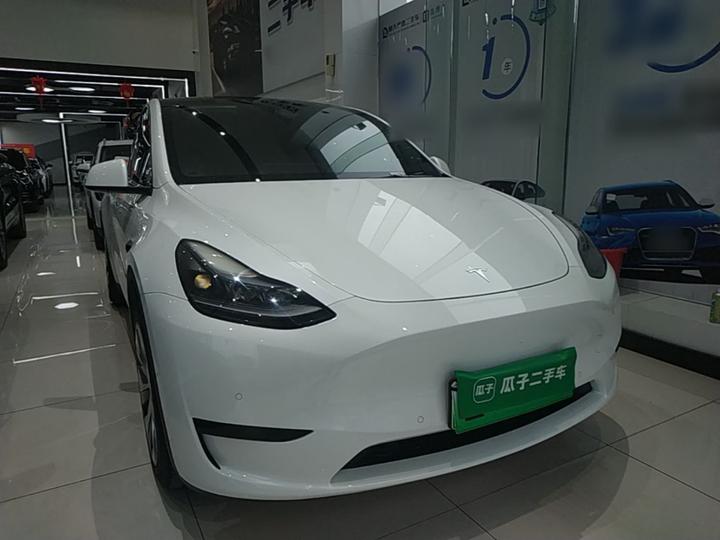 Model Y 2023 RWD photo 3