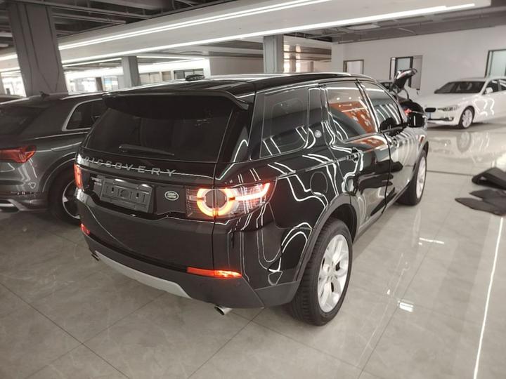 Discovery Sport 2016 2.0T HSE photo 4