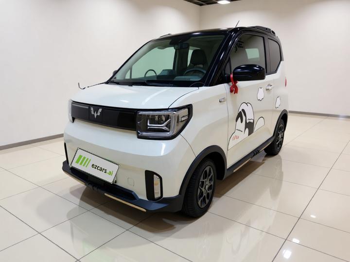Hongguang MINIEV 2022 GAMEBOY 200km LFP