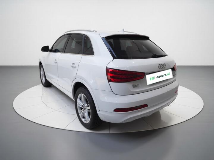Q3 2013 35 TFSI quattro Tech photo 4