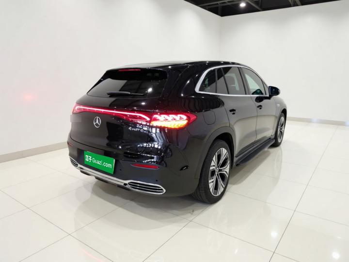 EQE SUV 2024 500 4MATIC Luxury photo 6