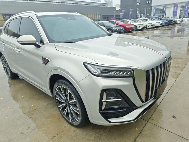 HS5 2023 2.0T AWD Pro photo 3