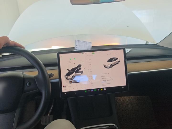 Model Y 2022 RWD photo 5