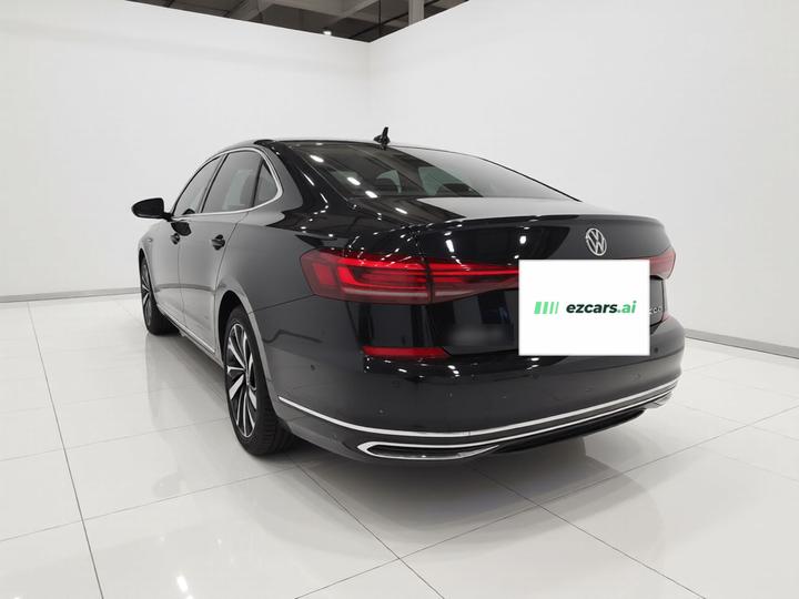 Passat 2022 330TSI Luxury photo 4