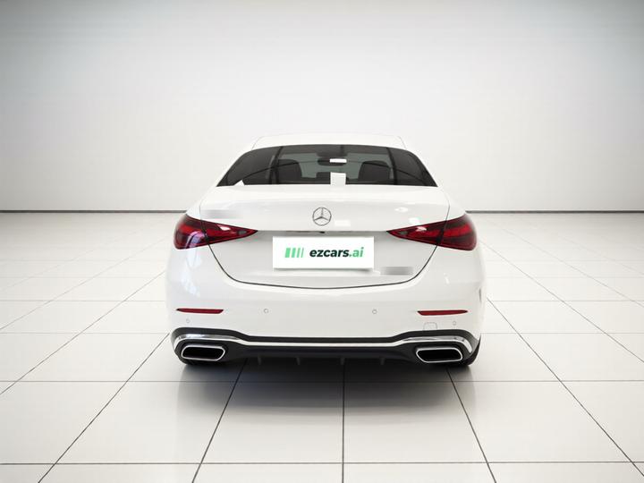 C-Class 2023 Facelift C 260 L photo 5