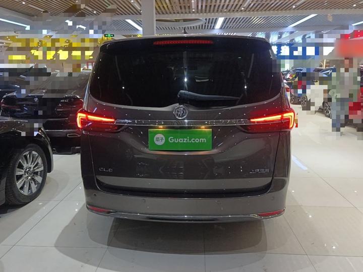 GL8 2023 Facelift Luxury photo 3