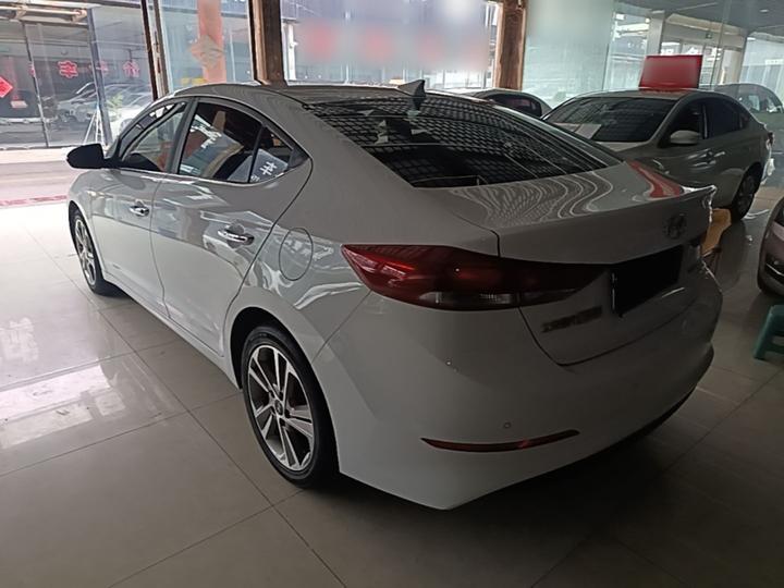 Elantra 2016 1.6L AT Smart Elite photo 4