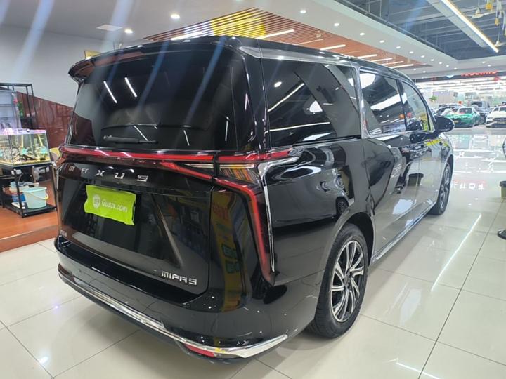 MAXUS Dajia 9 2022 Long Range 6-Seater photo 4