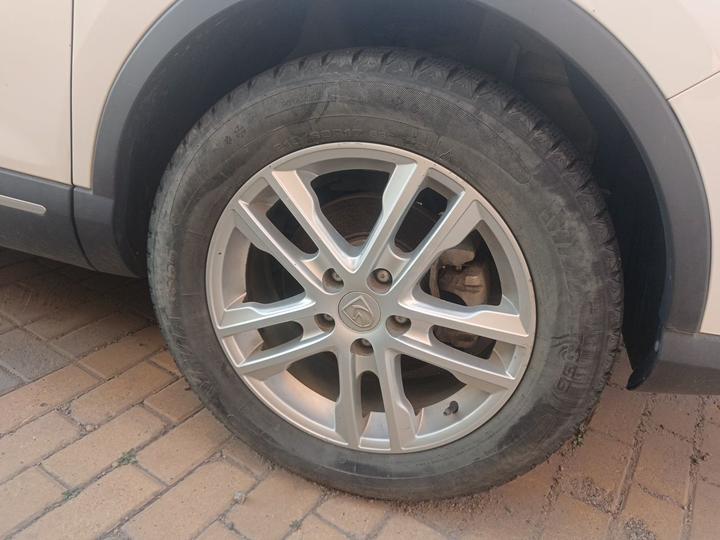 560 2016 1.8L iAMT Elite photo 8