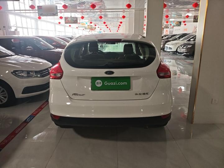 Focus 2018 Hatchback Classic 1.6L AT Comfort photo 5