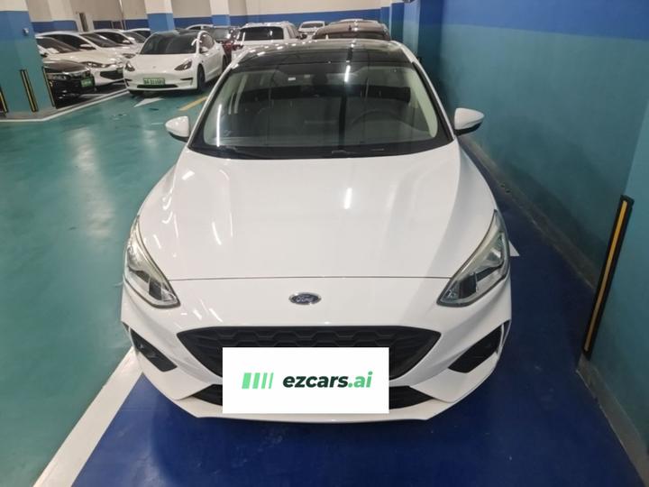 Focus 2020 Sedan EcoBoost 180 AT photo 2