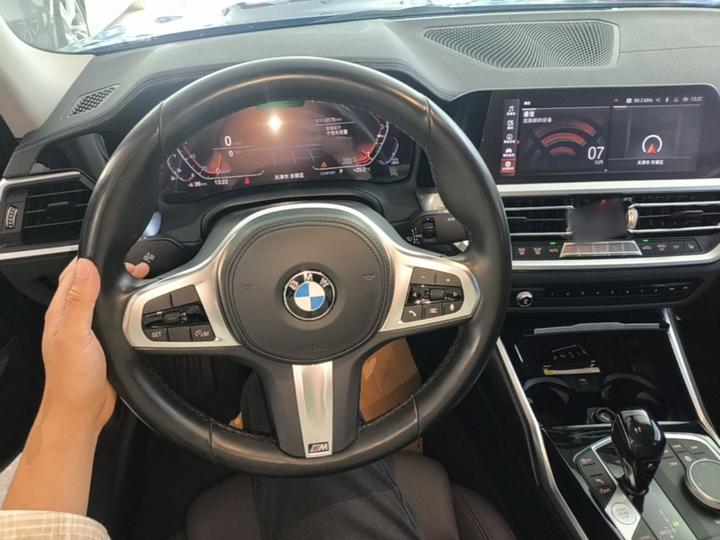 3 Series 2020 320Li M Sport Package photo 2