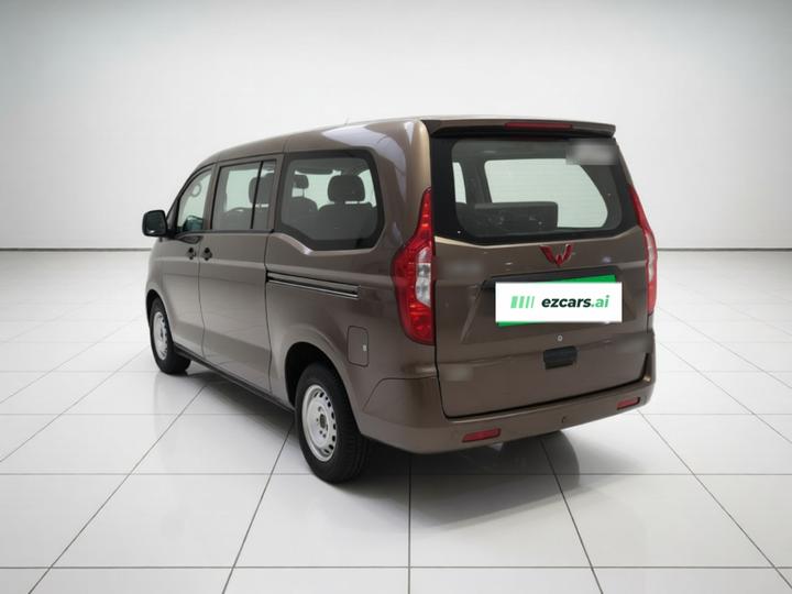 Wuling 2015 1.5L Comfort L3C photo 5