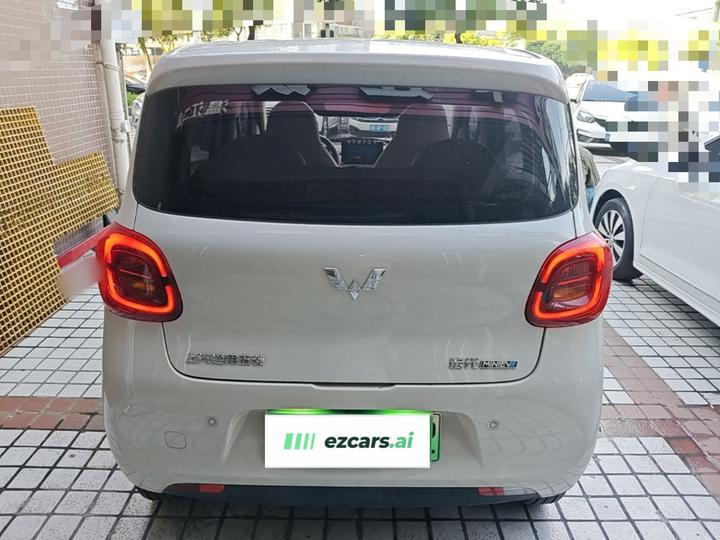 Hongguang MINIEV 2025 4th Gen 4-Door photo 5