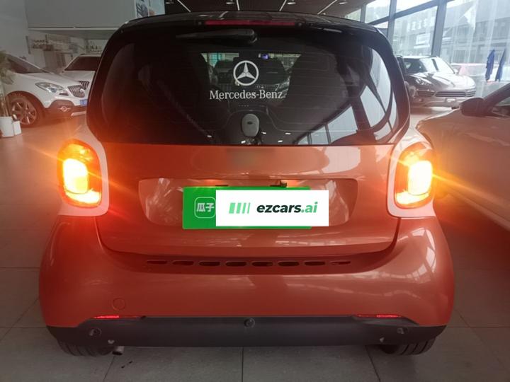 fortwo 2015 1.0L 52 Coupe photo 5