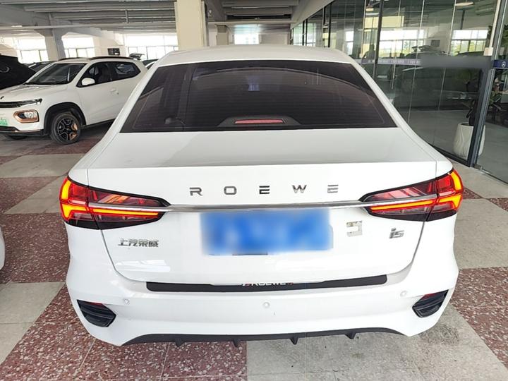 i5 2021 1.5L CVT Platinum photo 3
