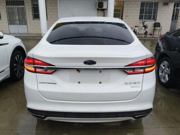 Mondeo 2017 EcoBoost 180 Comfort photo 3