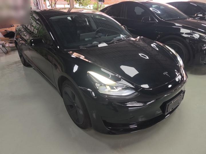 Model 3 2022 RWD photo 3