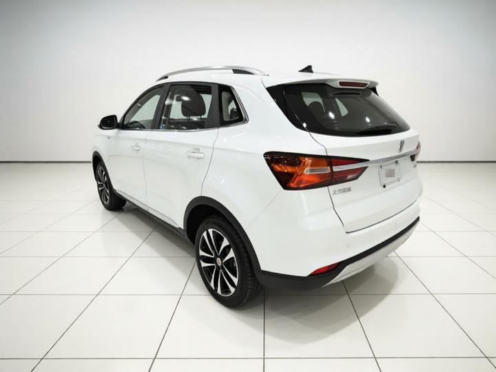 RX3 2020 1.6L MT 4G Flagship photo 4