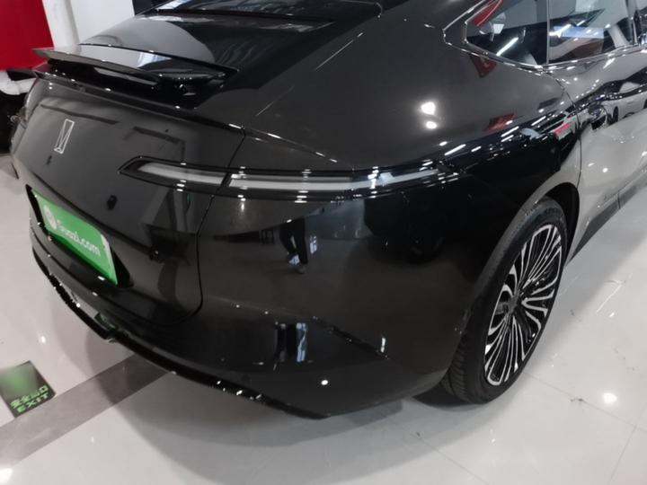 12 2026 Facelift Ultra EV photo 7