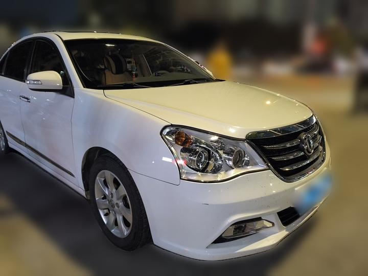 A60 2014 2.0L CVT Tech photo 3