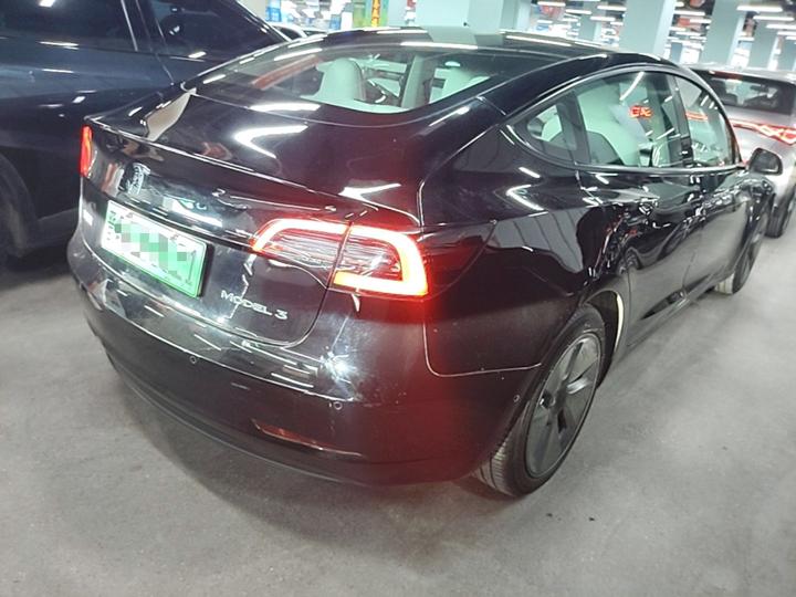 Model 3 2022 RWD photo 4