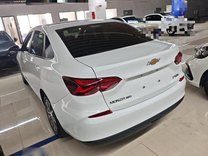 Cruze 2022 320 AT photo 4