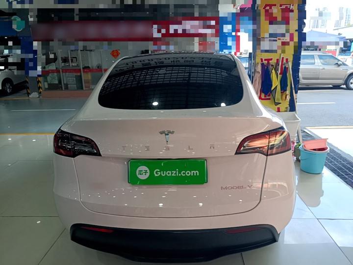 Model Y 2021 Standard Range RWD photo 5