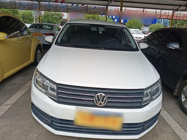 Santana 2016 1.6L AT photo 2
