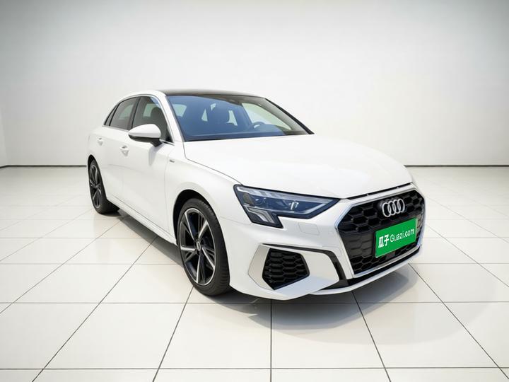 A3 2024 Sportback 35 TFSI Fashion Sport photo 3