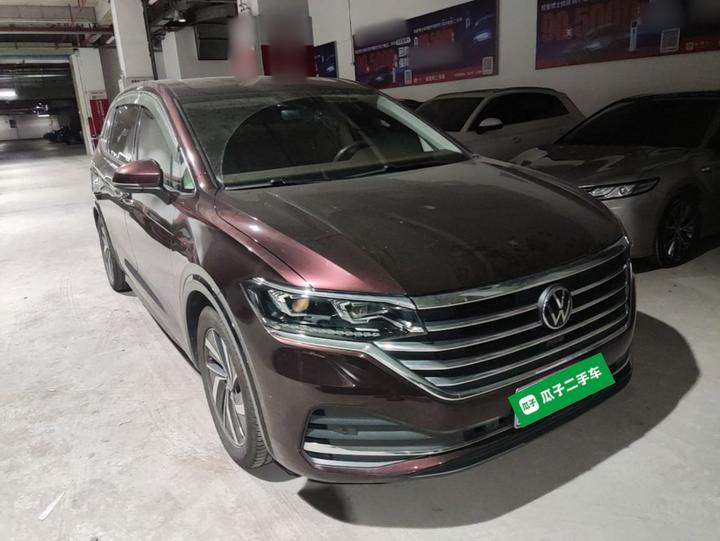 Viloran 2020 330TSI Luxury photo 3
