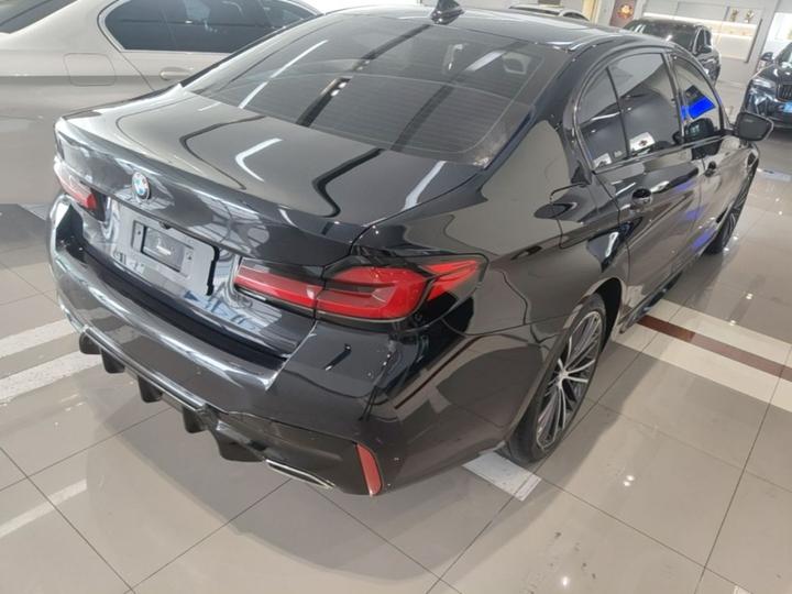 5 Series 2022 Facelift 530Li Leading M Sport Package photo 6