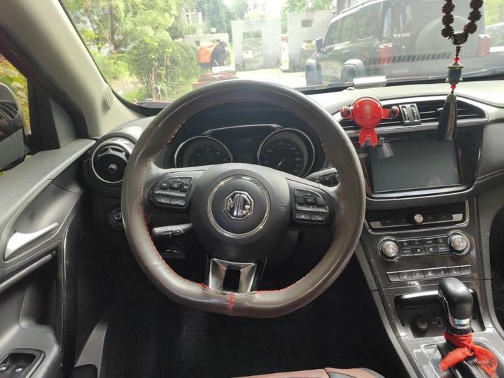 GS 2017 20T AT Exclusive photo 7