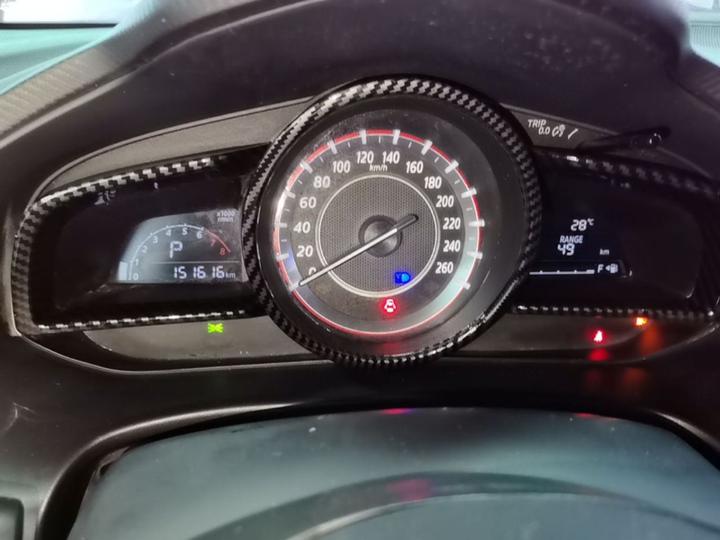 3 Axela 2016 Sedan 1.5L AT Luxury photo 7