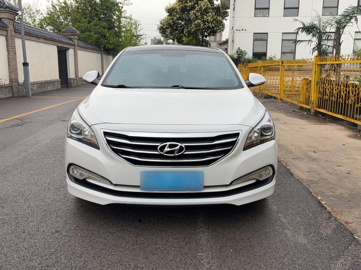 Mistra 2014 1.8L AT Smart GLS photo 2