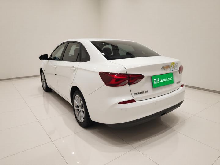 Cruze 2022 320 AT photo 4